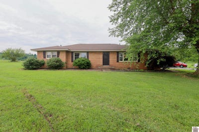/international/us/3272-tom-lane-rd-benton-ky-110108398961/