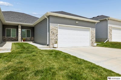 /international/us/5074-w-stampede-lane-lincoln-ne-110107926345/