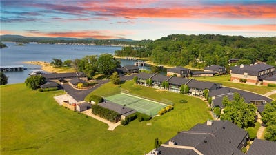 /international/us/16841-heritage-bay-road-rogers-ar-110108255821/