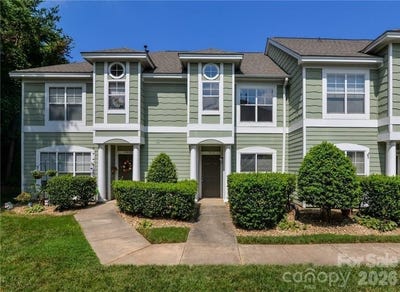 /international/us/17418-tuscany-lane-cornelius-nc-110107394624/