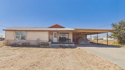 /international/us/117-s-montana-ave-monahans-tx-110105523252/