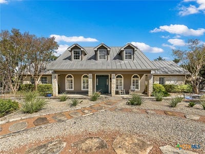 /international/us/20-meridian-drive-wimberley-tx-110103416317/