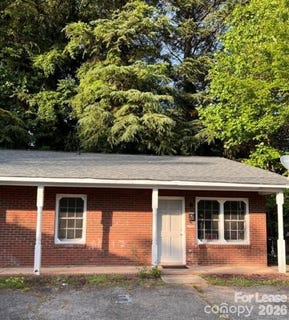 /international/us/334-brevard-street-statesville-nc-110106702089/