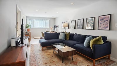 /international/us/5552-1st-avenue-s-minneapolis-mn-110108450047/