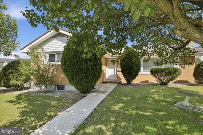 /international/us/380-hilltop-avenue-keyser-wv-110108545424/