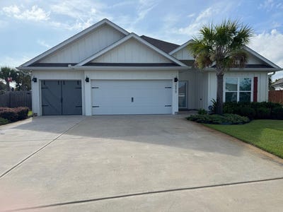 /international/us/2379-cloudberry-drive-gulf-breeze-fl-110108493467/