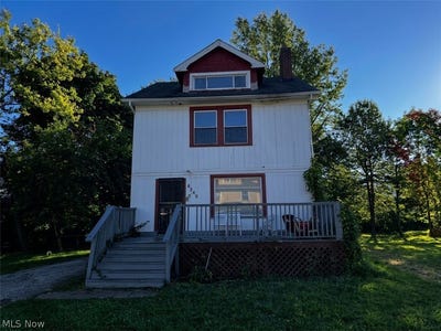 /international/us/4249-e-133rd-street-cleveland-oh-110120124204/