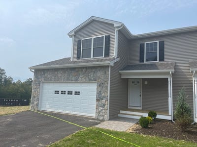 /international/us/68-belvedere-broadmoor-drive-tolland-ct-110104056727/