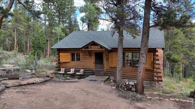 /international/us/628-county-road-113s-allenspark-co-110119727986/