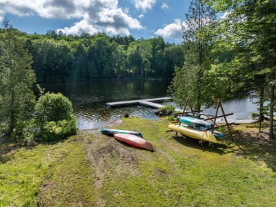 /international/us/15-wilson-pond-road-greenville-me-110107403833/