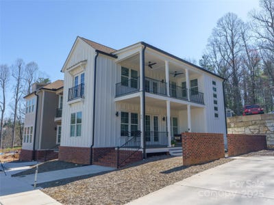/international/us/55-skyvue-court-saluda-nc-110084424799/