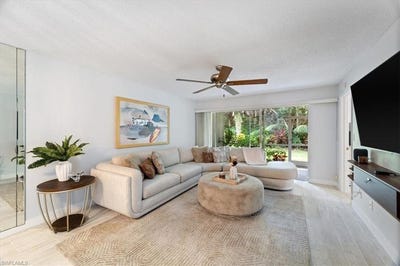/international/us/745-landover-cir-naples-fl-110100679574/