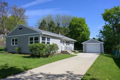 /international/us/122-gary-court-sun-prairie-wi-110107926181/