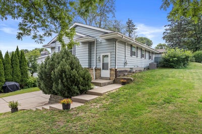 /international/us/10749-w-keefe-ave-wauwatosa-wi-110101008136/?lang=en
