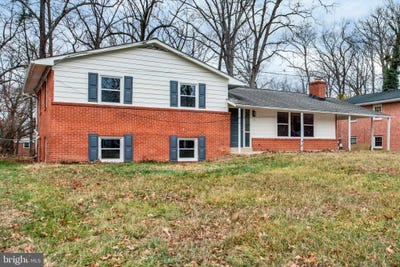 /international/us/6413-white-oak-avenue-temple-hills-md-110104399455/