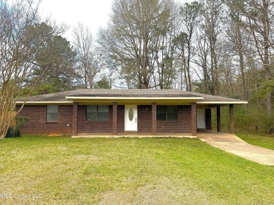 /international/us/2027-hamp-lea-road-magnolia-ms-110103723586/