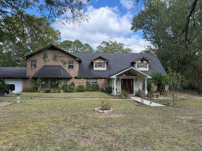 /international/us/164-w-hayden-carthage-tx-110103387865/