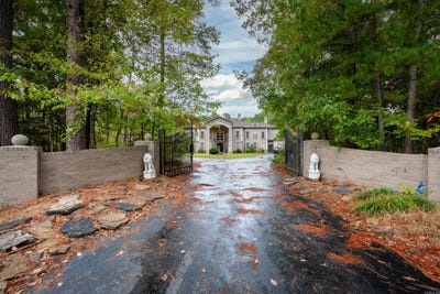 /international/us/1436-lakeshore-drive-hensley-ar-110094475726/