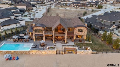 /international/us/6316-north-293-circle-valley-ne-110108707177/