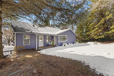 /international/us/633-nw-portland-avenue-bend-or-110098135651/