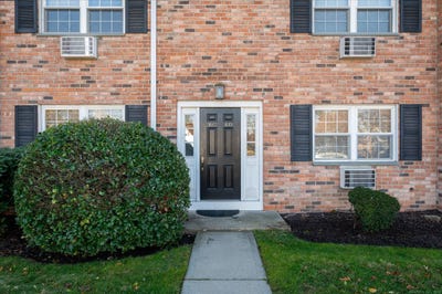 /international/us/151-courtland-avenue-stamford-ct-110104023719/