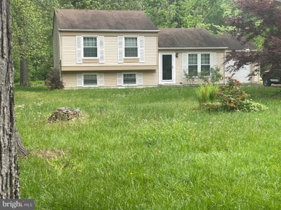 /international/us/273-severn-road-millersville-md-110107842912/