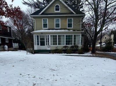 /international/us/29-beachfern-center-moriches-ny-110097361655/?lang=en