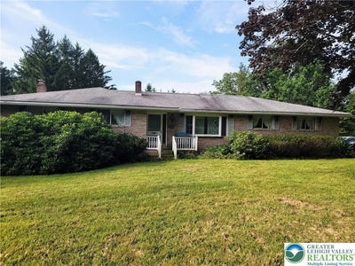 /international/us/56-e-adamsdale-pa-110101180386/