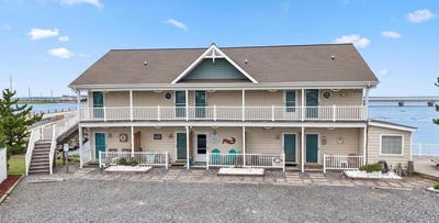 /international/us/6206-6-marsh-island-dr-chincoteague-va-110120038132/