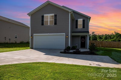 /international/us/1026-baileys-chapel-road-advance-nc-110100685889/