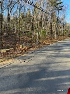 /international/us/21-ashley-lane-willington-ct-110108846688/