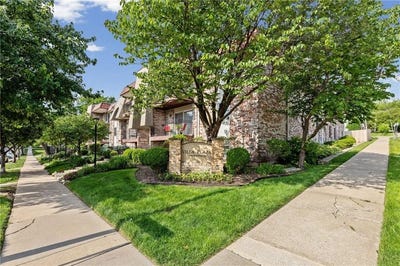 /international/us/5006-baltimore-avenue-kansas-city-mo-110108062978/