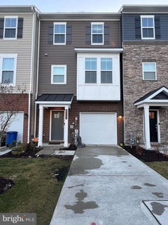 /international/us/8220-longford-rd-millersville-md-110106562496/