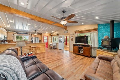 /international/us/970-county-road-256-coleman-tx-110107897303/