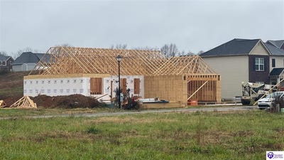 /international/us/424-lambrusco-way-vine-grove-ky-110103980990/