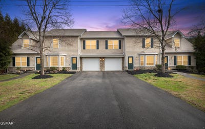 /international/us/2655-high-valley-drive-pigeon-forge-tn-110105978228/