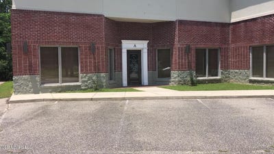/international/us/13155-shriners-boulevard-lot-a-biloxi-ms-110104106335/