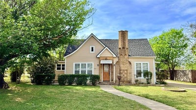 /international/us/1122-4th-street-graham-tx-110106921641/