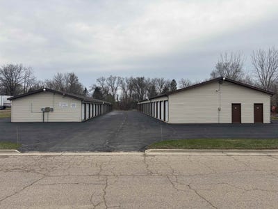 /international/us/1118-east-street-stoughton-wi-110106920661/