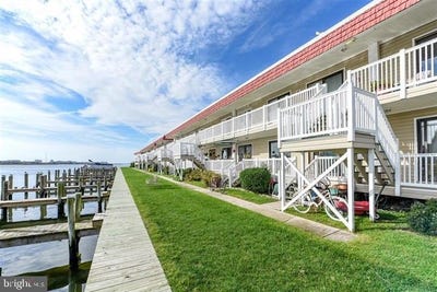 /international/us/8906-rusty-anchor-rd-8-ocean-city-md-110105387735/
