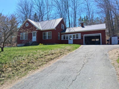 /international/us/431-raymond-street-rumford-me-110107798750/