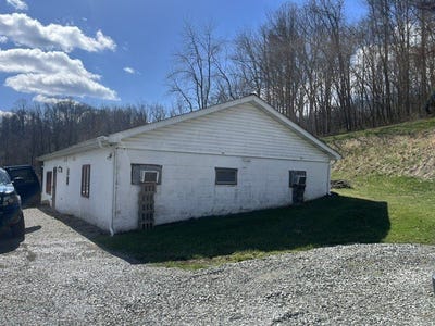 /international/us/178-s-south-california-drive-w-pike-run-twp-pa-110106917888/