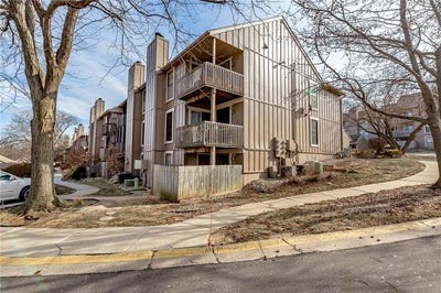 /international/us/12722-w-110th-terrace-overland-park-ks-110105088339/