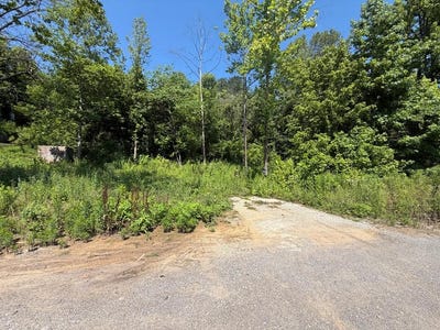 /international/us/135-railroad-st-dwale-ky-110109185457/