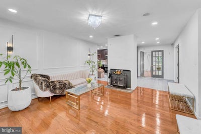 /international/us/7415-hastings-street-springfield-va-110107744749/