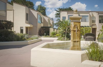 /international/us/7-via-joaquin-5-monterey-ca-110107311445/