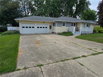 /international/us/1106-6th-avenue-sw-pipestone-mn-110108749709/