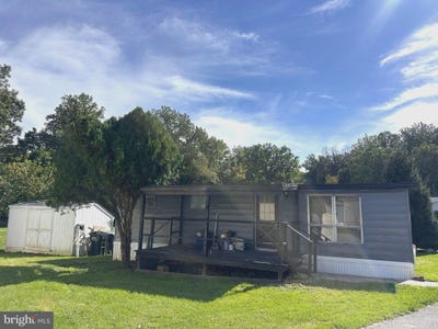 /international/us/8-oak-drive-atglen-pa-110119947216/