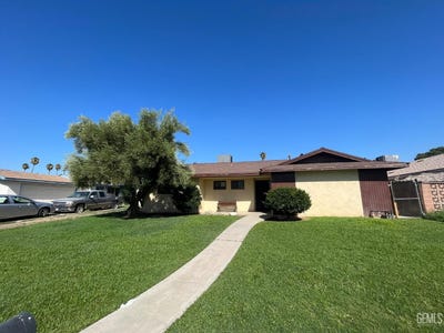 /international/us/2608-hallisey-street-bakersfield-ca-110098564830/?lang=en