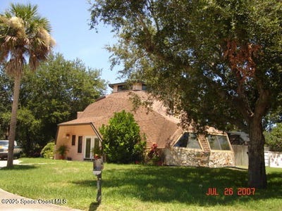 /international/us/550-bella-capri-drive-merritt-island-fl-110100979317/